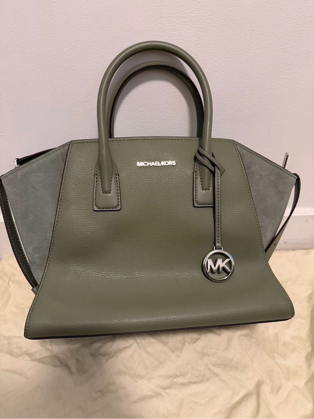 Michael Kors Avril Purse in Army Green (NWT)